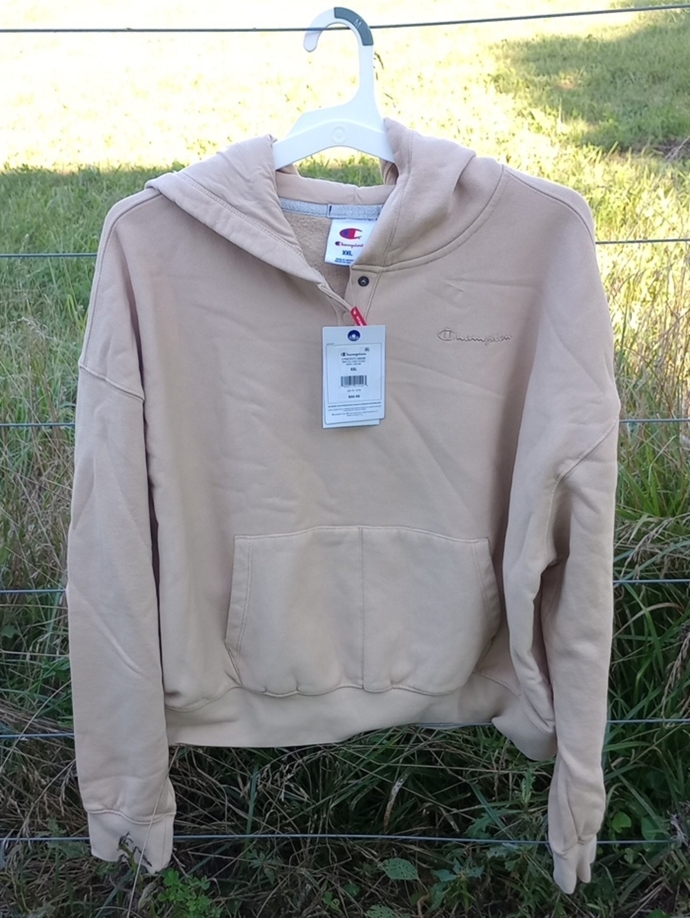 NWT Champion Irish Cream Pullover Hoodie with Embroidered Logo XXL